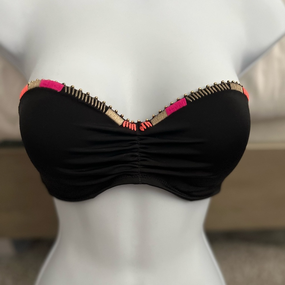 Victoria’s Secret bathing suit top